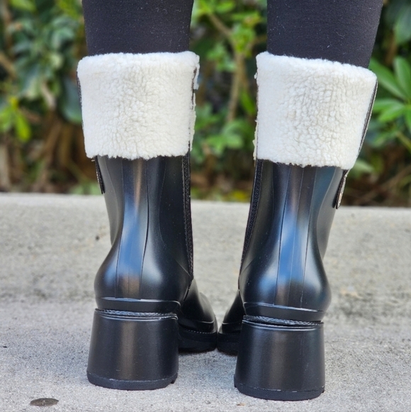 Women's Chunky Block Heel Ankle Boots Black Color - Picture 3 of 5